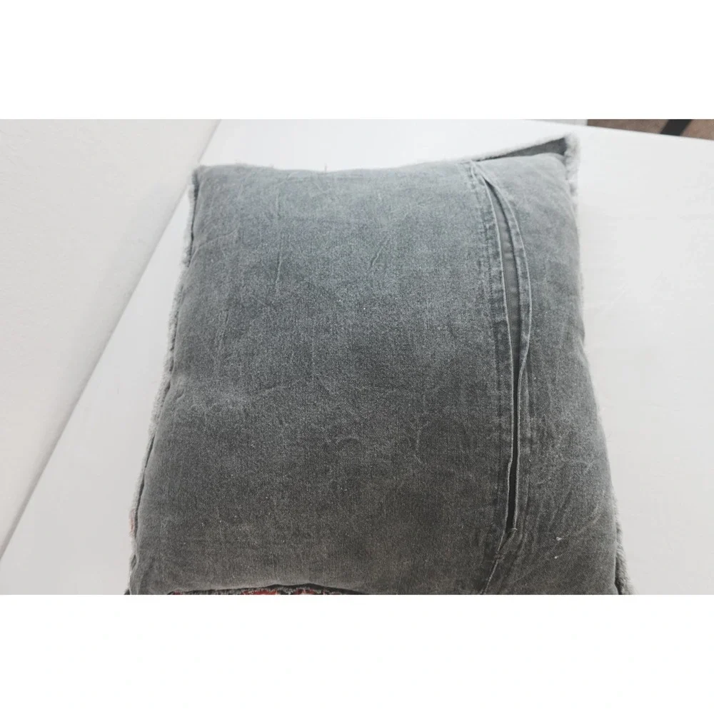 Throw Pillow Accent Oversized Merry Festive Holiday Christmas Plaid Square Grey‎